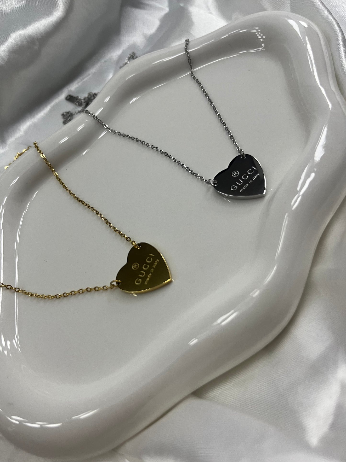 Gold or silver heart GG necklace