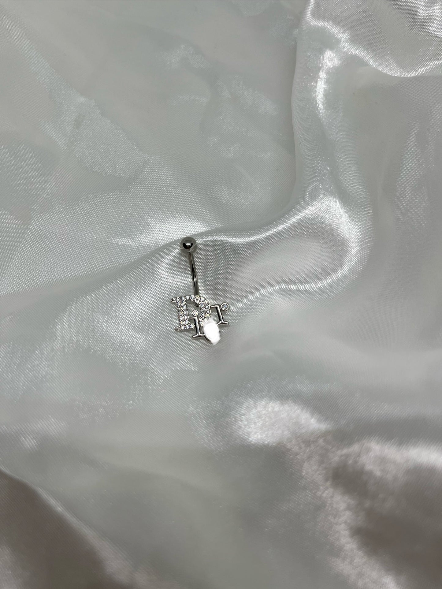 Silver diamanté DD belly bar