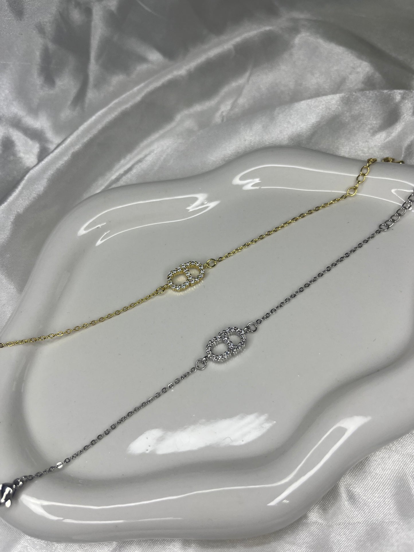 Gold or Silver diamond DD dainty bracelet