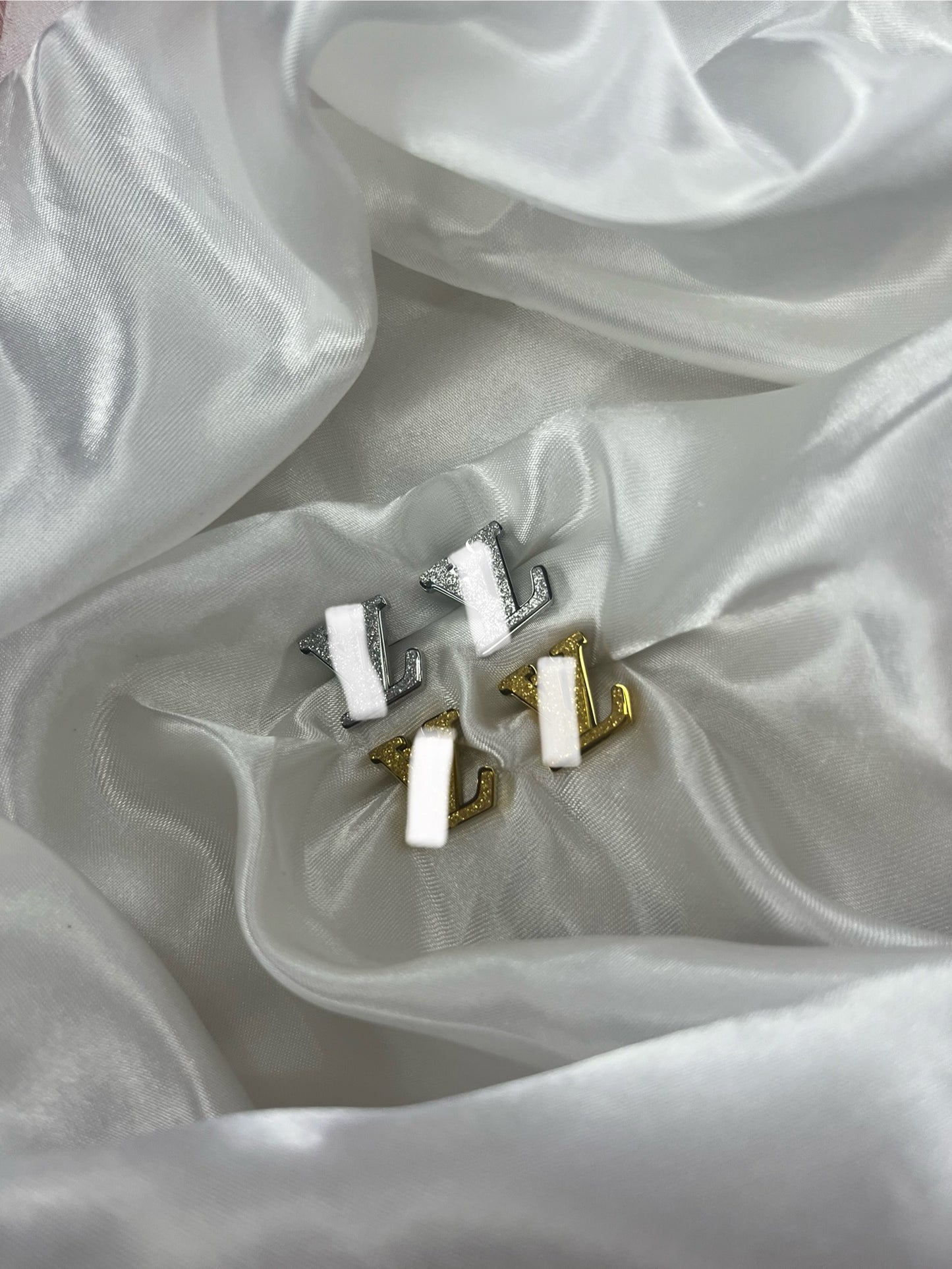 Gold or silver glittery luvu earrings