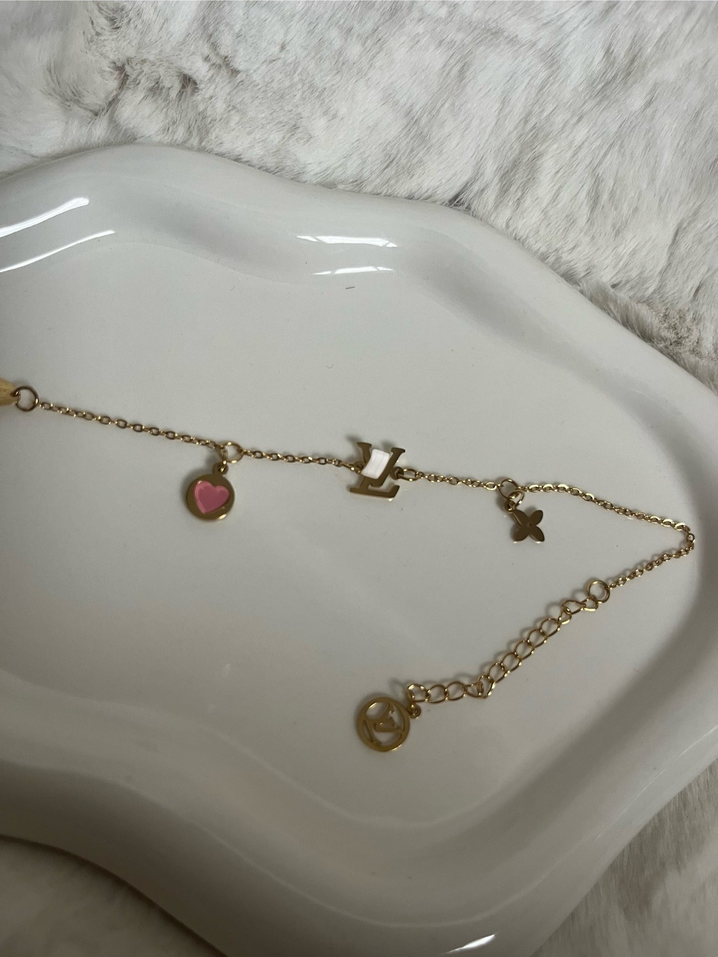 Gold pink heart dainty luvu bracelet