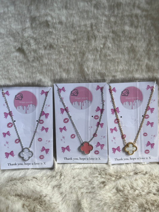 Silver or gold colour necklaces