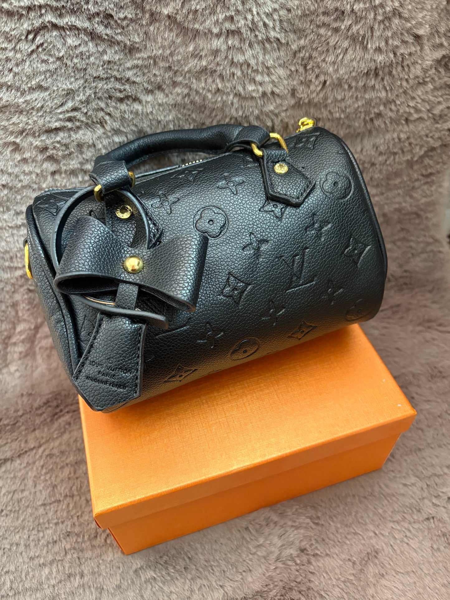 Gold black Luvu cross/handbag