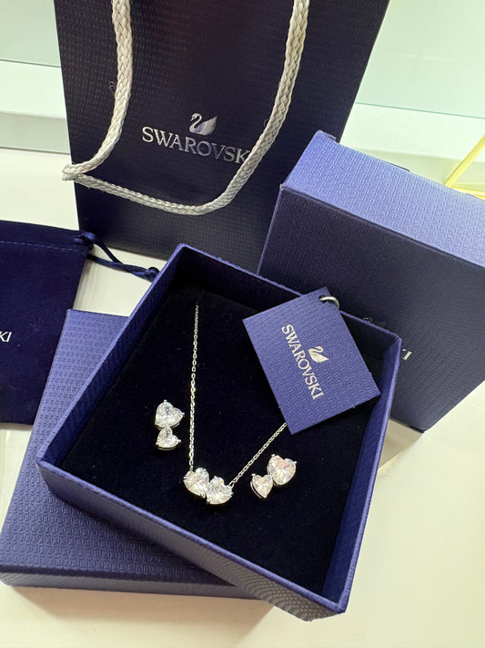 Silver Angel 2 piece Heart necklace & earring set