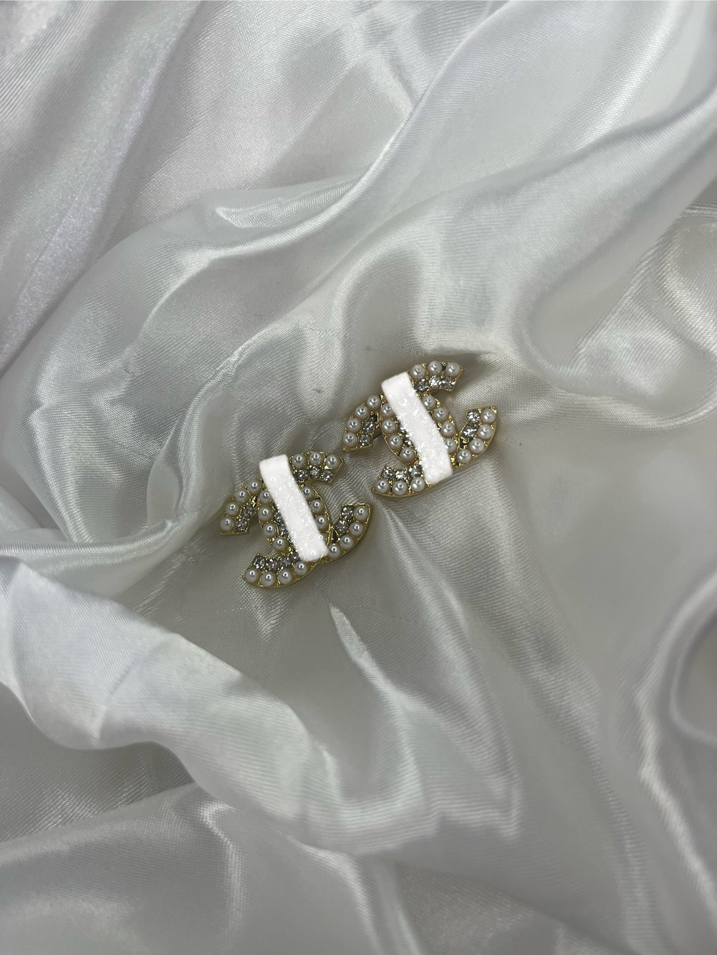 Large gold diamanté +Pearl cece earrings