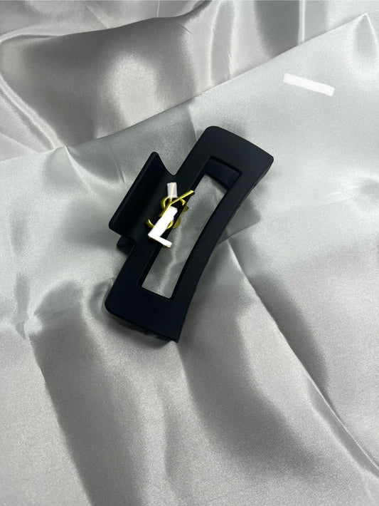 Gold black claw clip