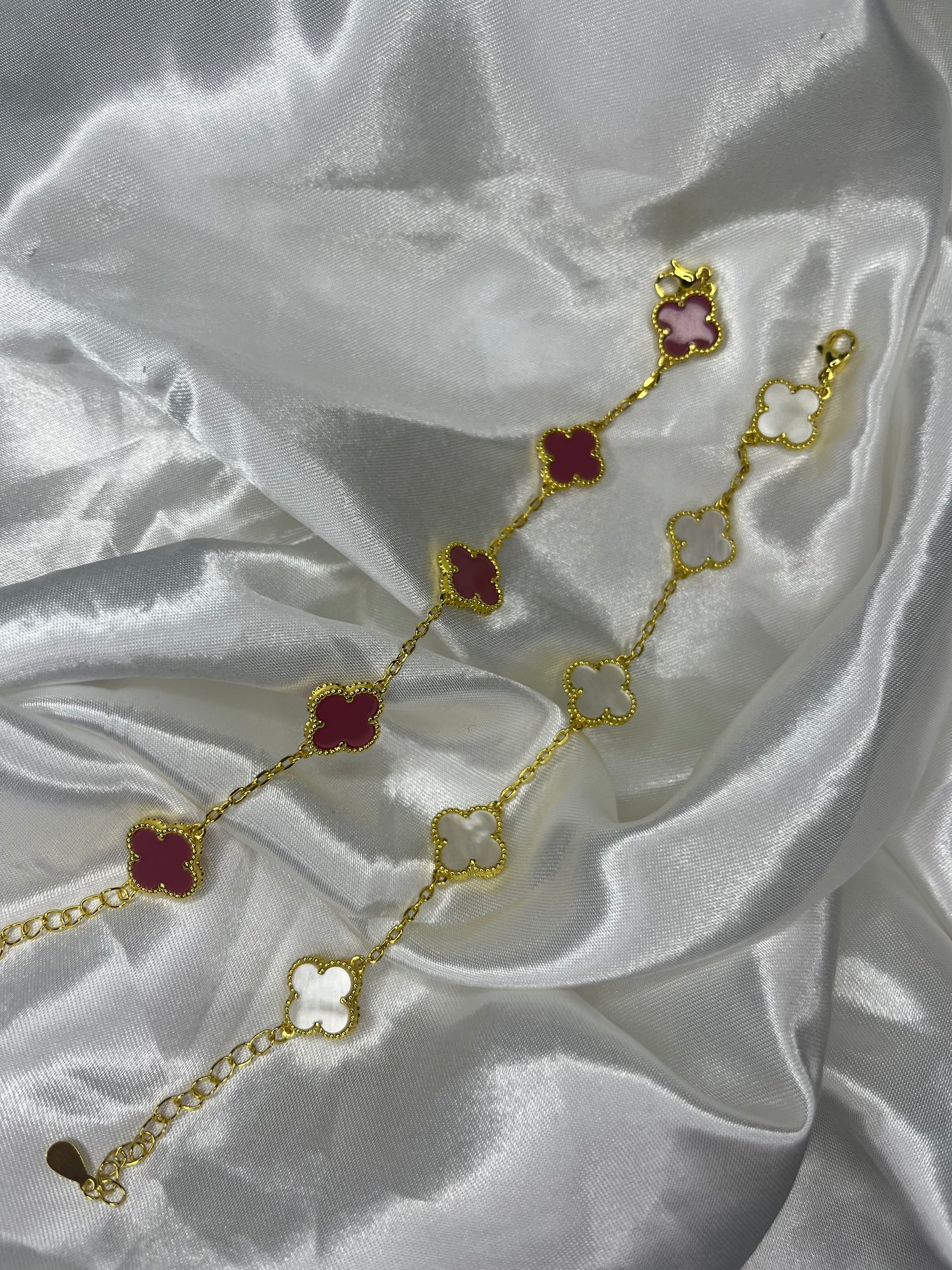 Gold pink or white clover bracelet