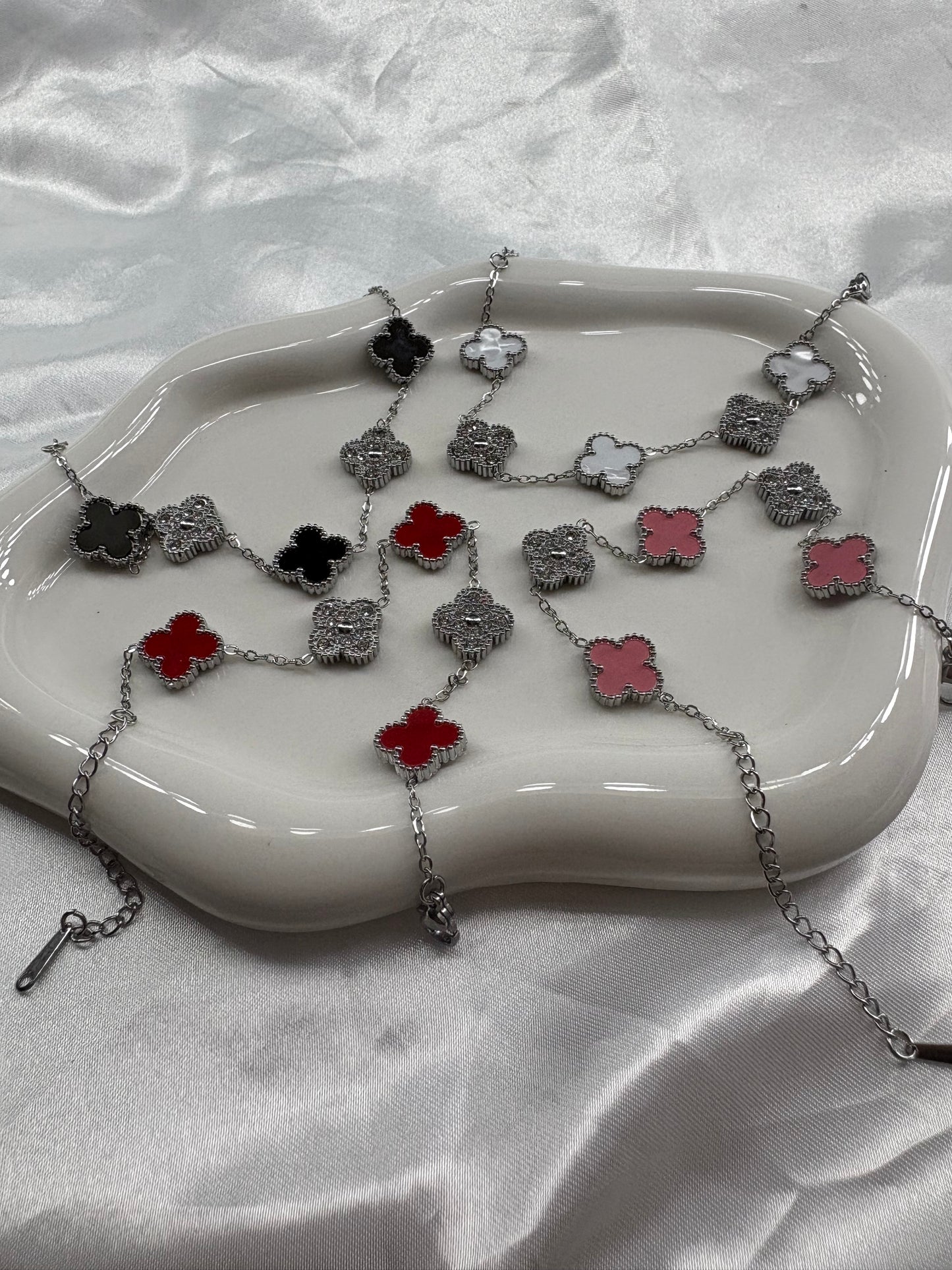 Silver colour diamanté clover dainty bracelet