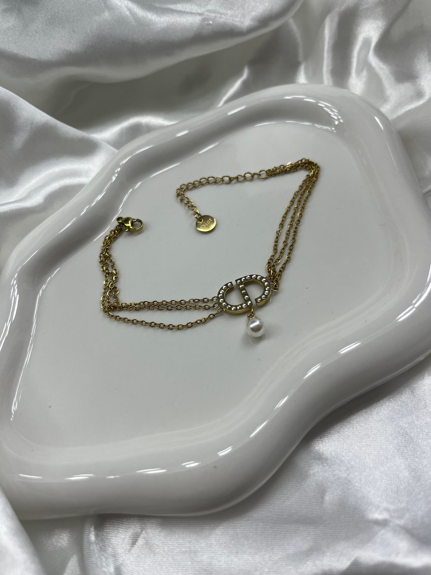 Gold 3 layer diamond pearl DD bracelet