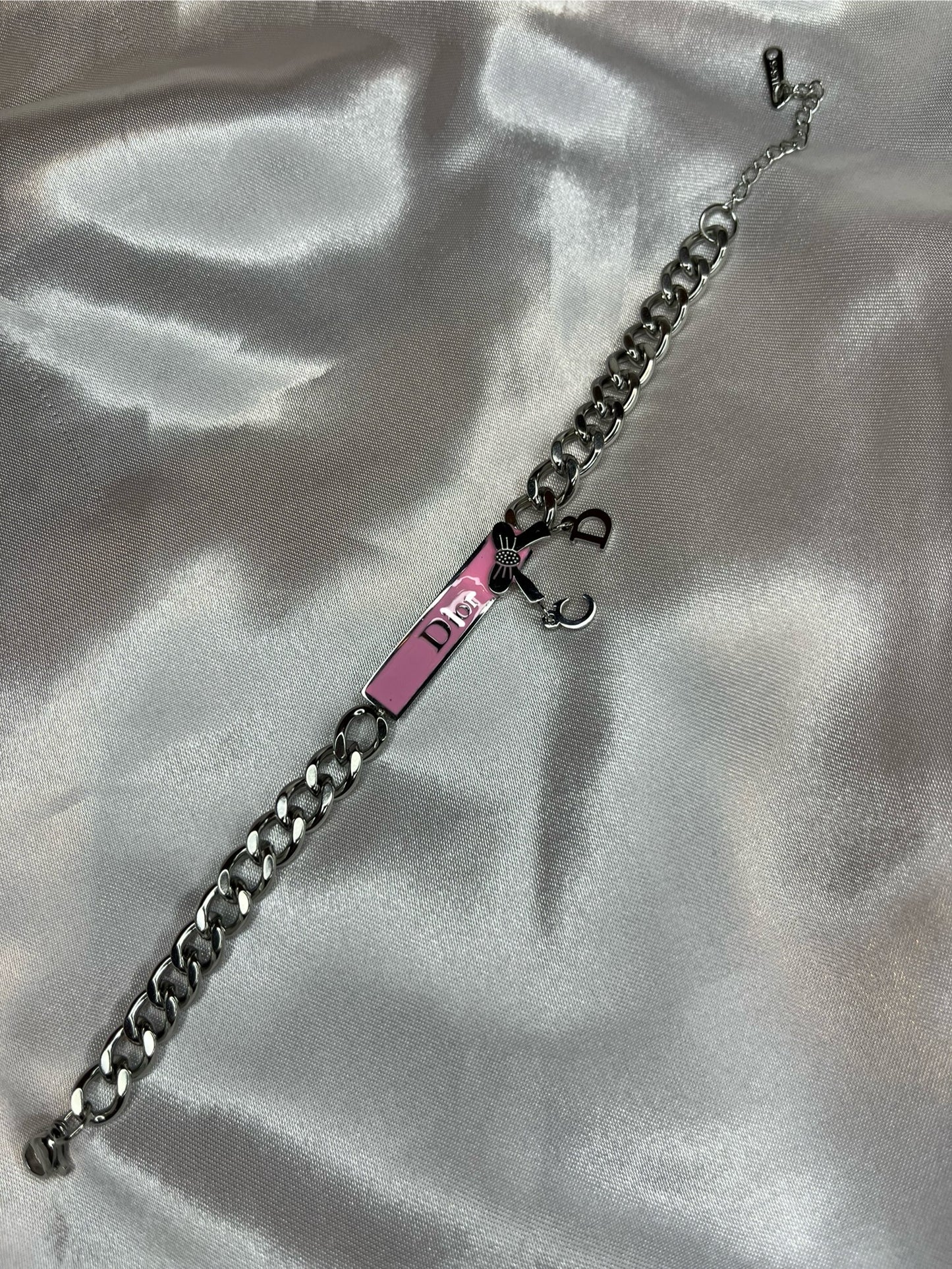 Silver chain pink bow DD bracelet