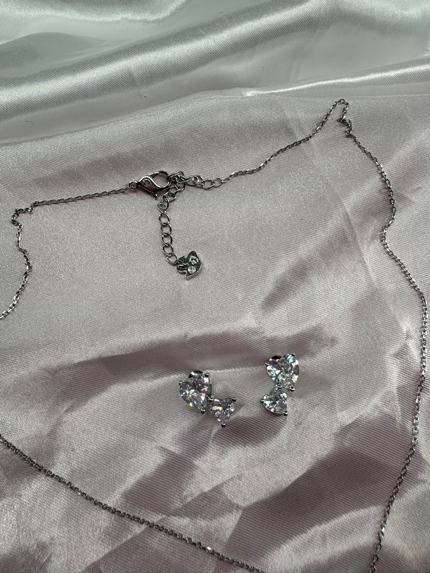 Silver Angel 2 piece Heart necklace & earring set