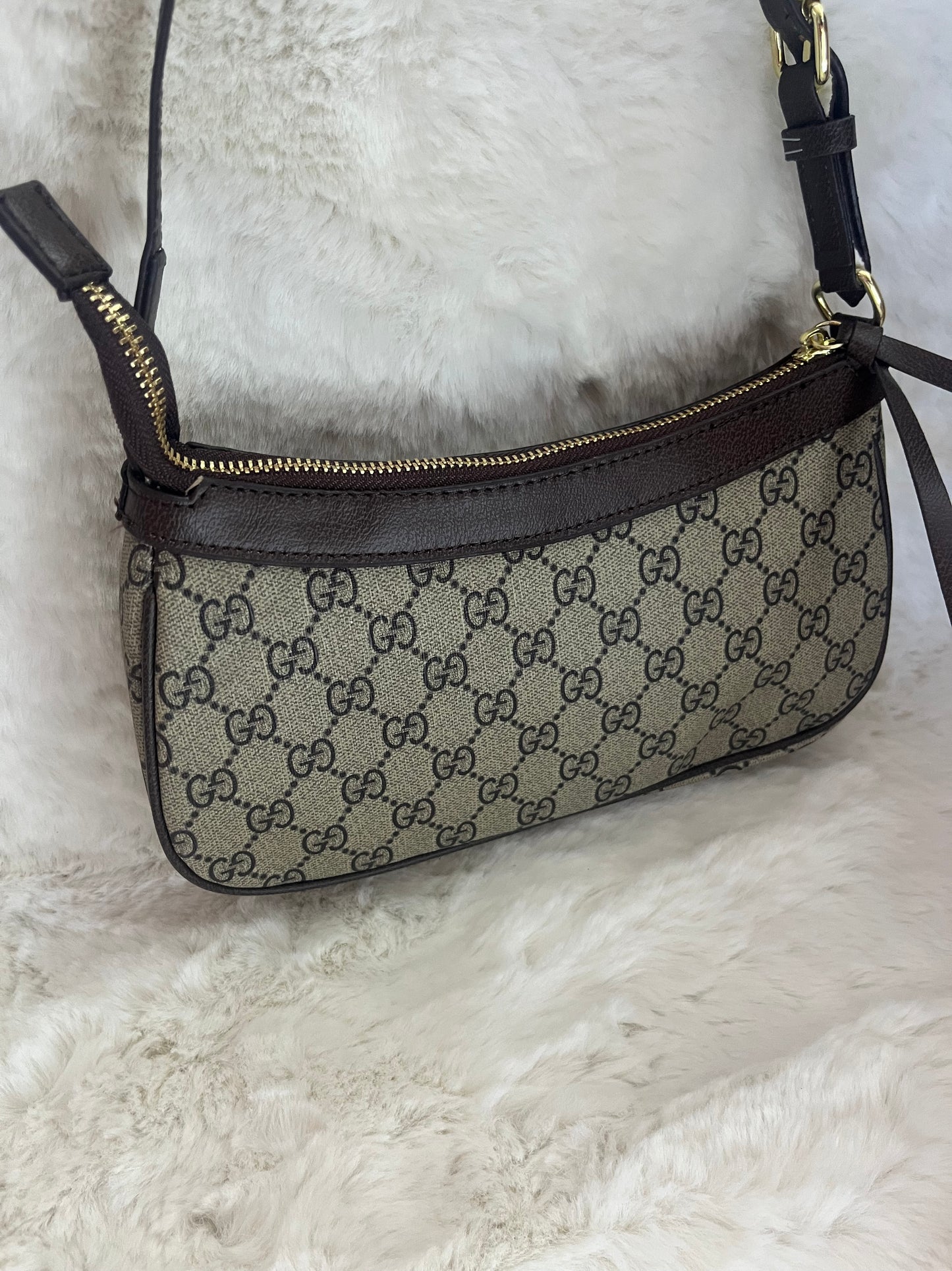 Brown shoulder bag