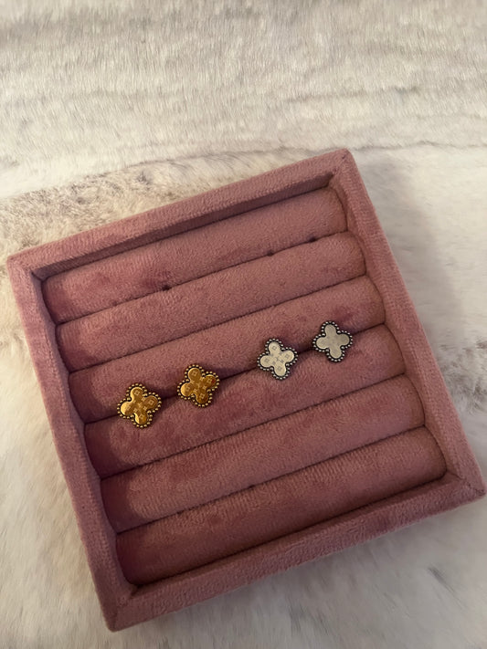 Gold or silver Luvu clover earrings