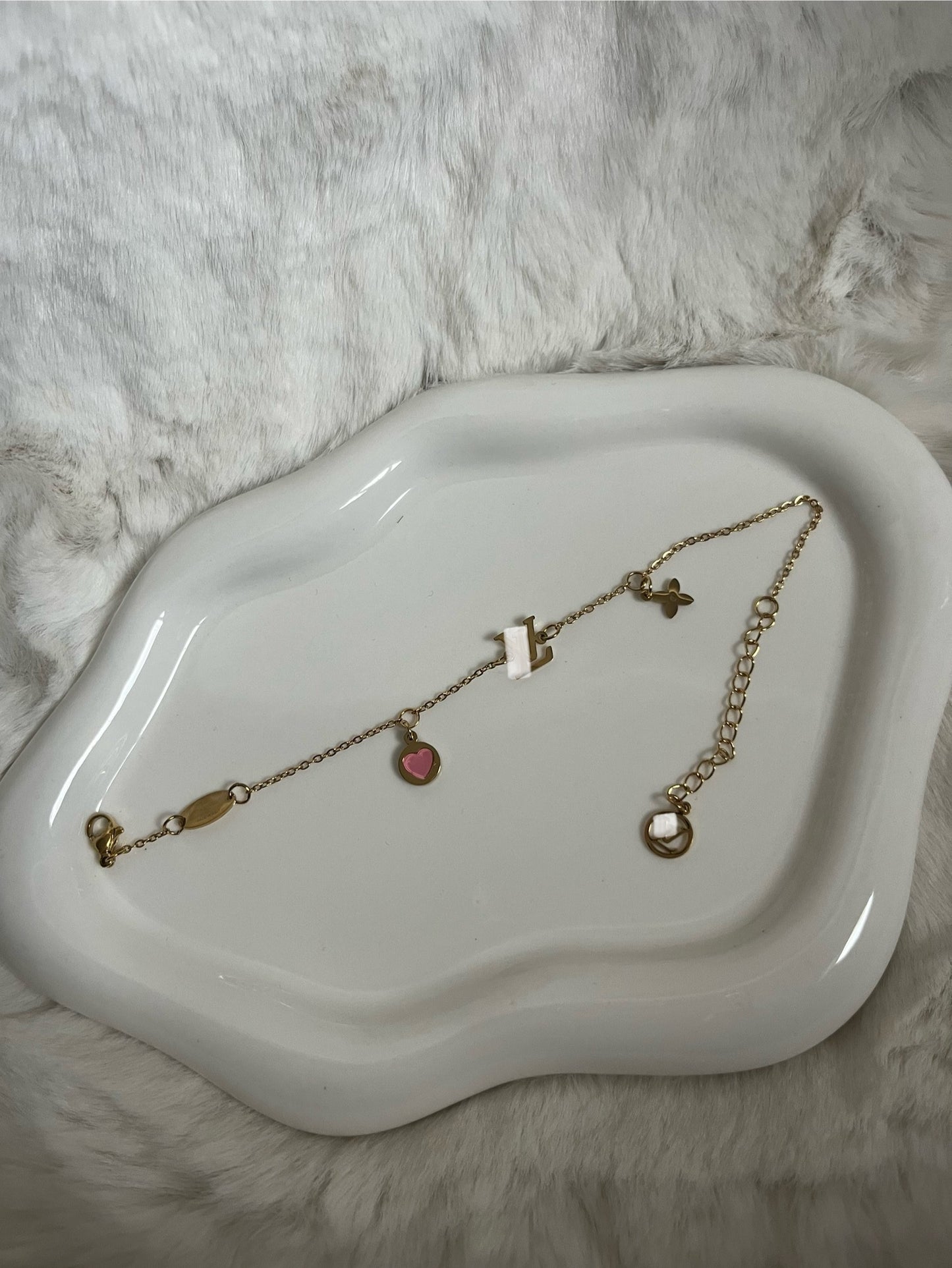 Gold pink heart dainty luvu bracelet