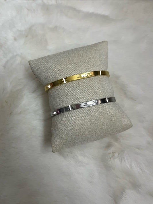 Thin gold or silver all-round Cece bangle