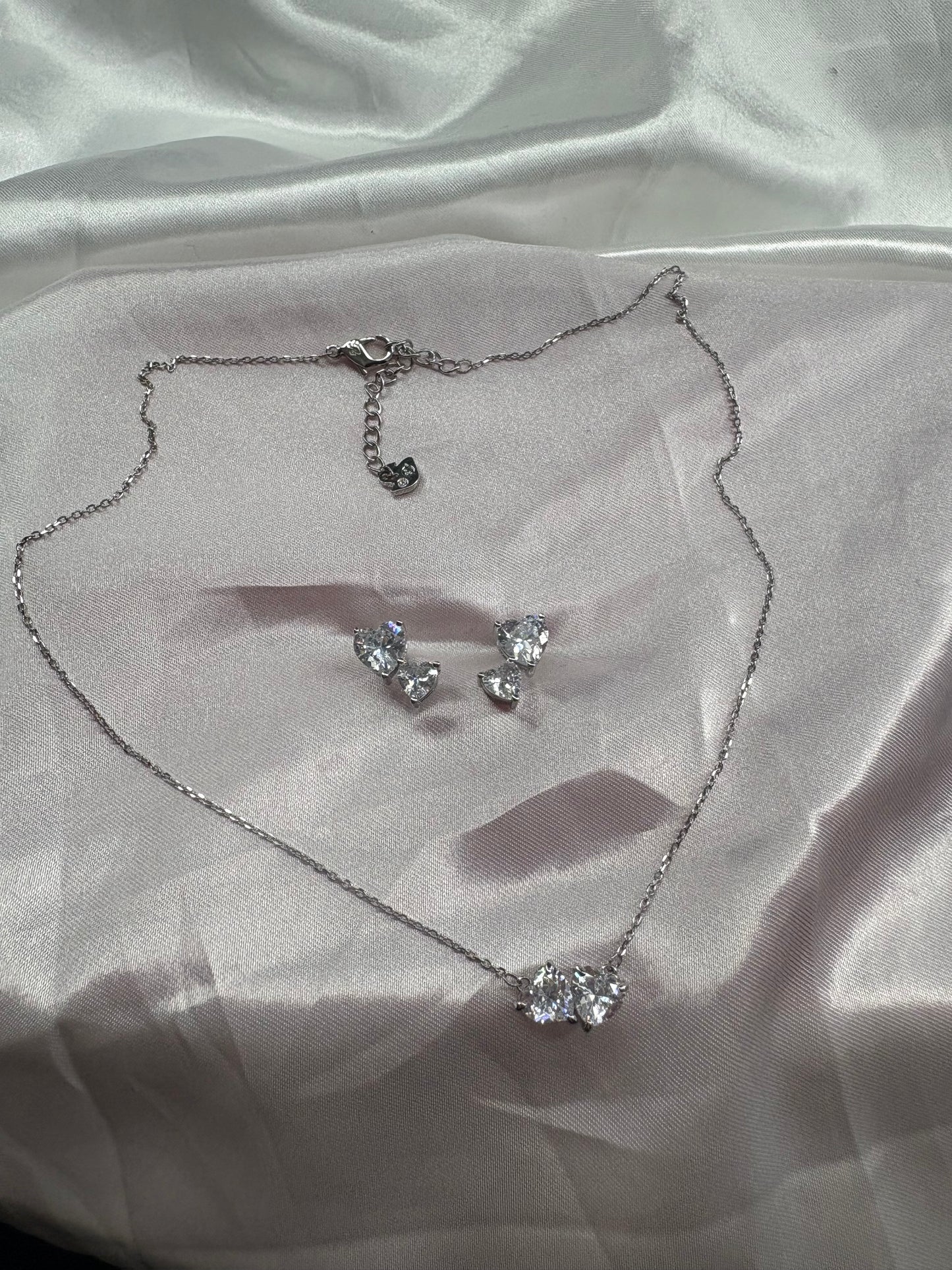 Silver Angel 2 piece Heart necklace & earring set