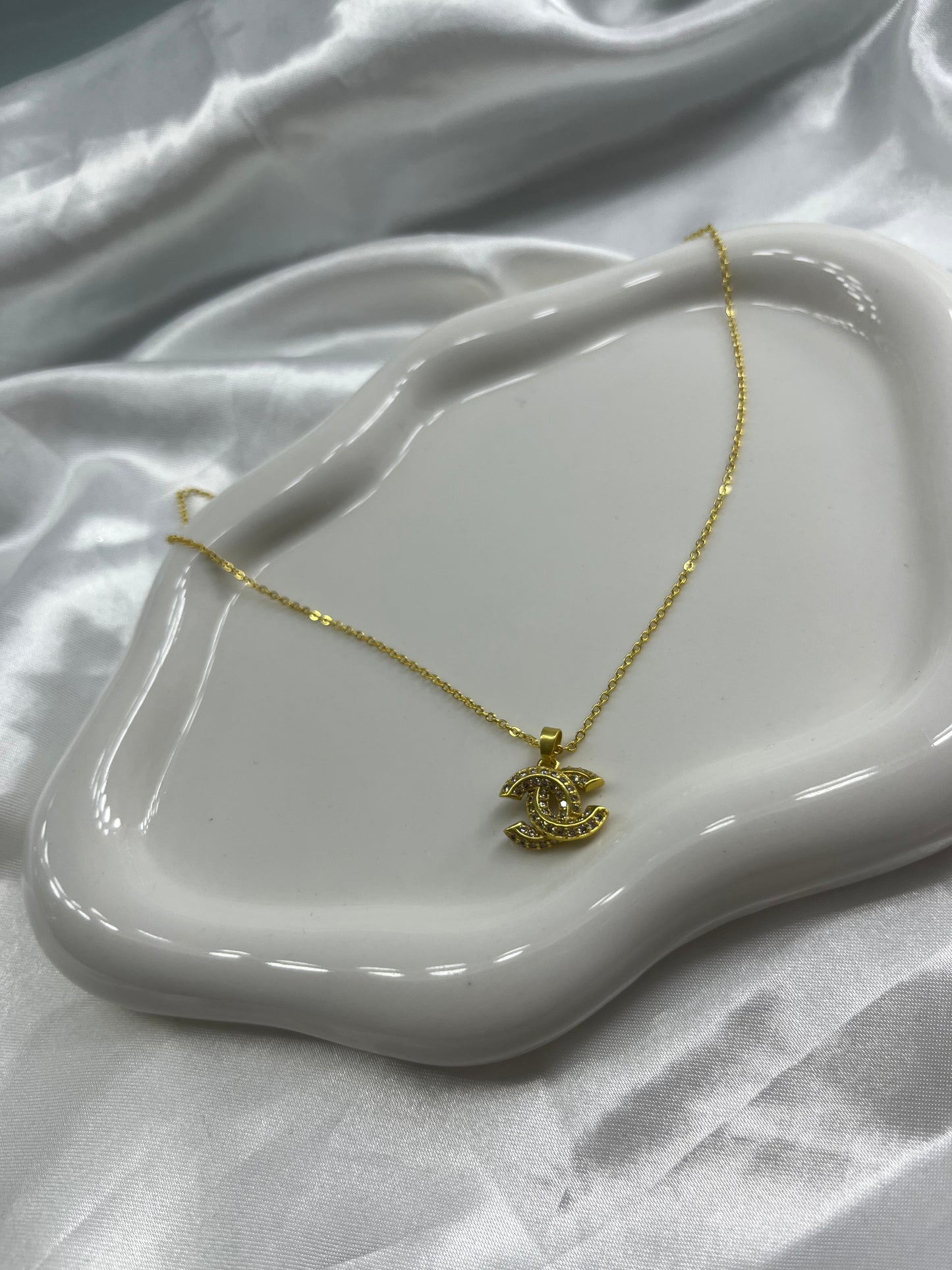Gold diamanté cece dainty necklace