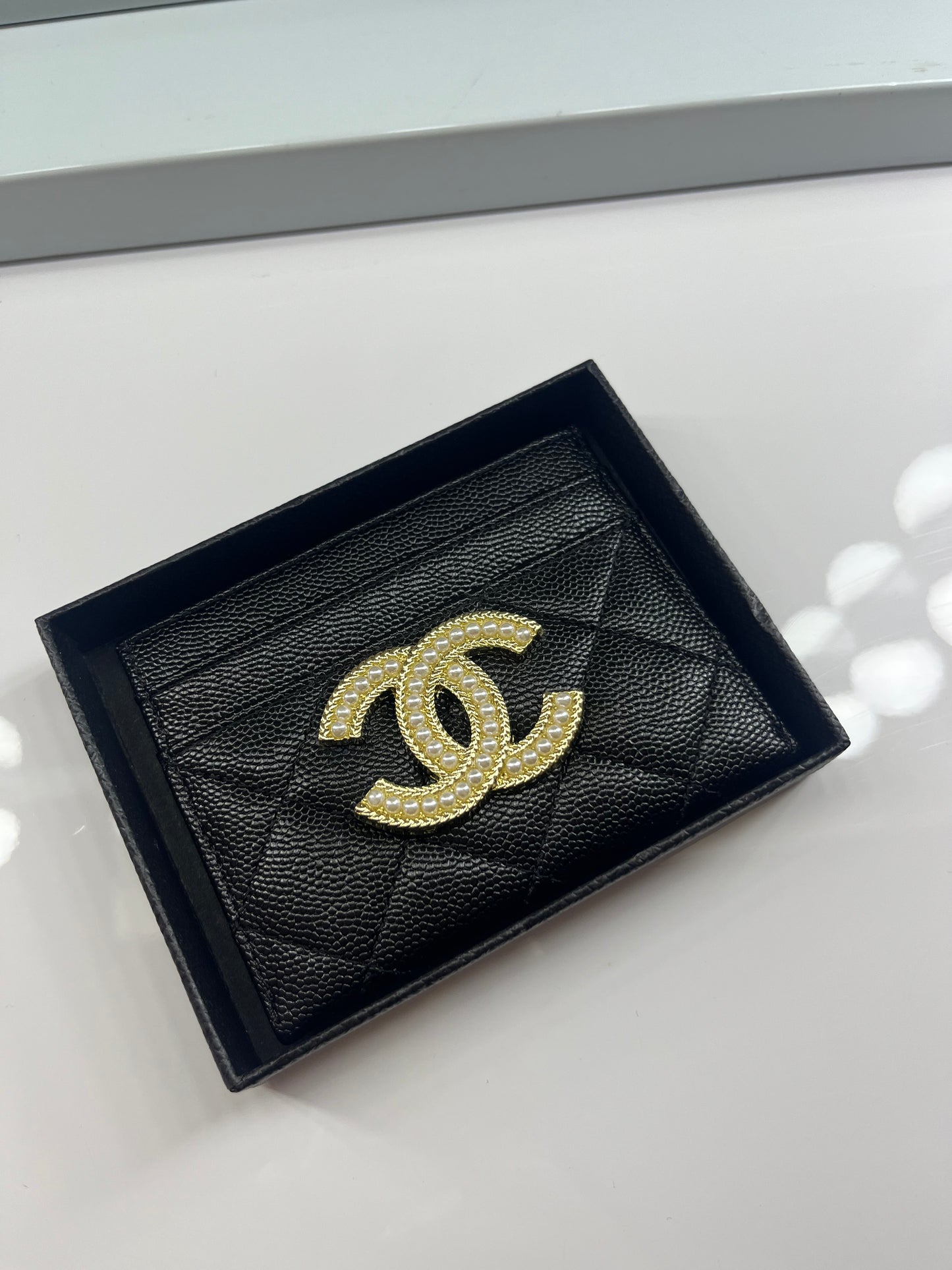 Black gold pearl CECE card holder