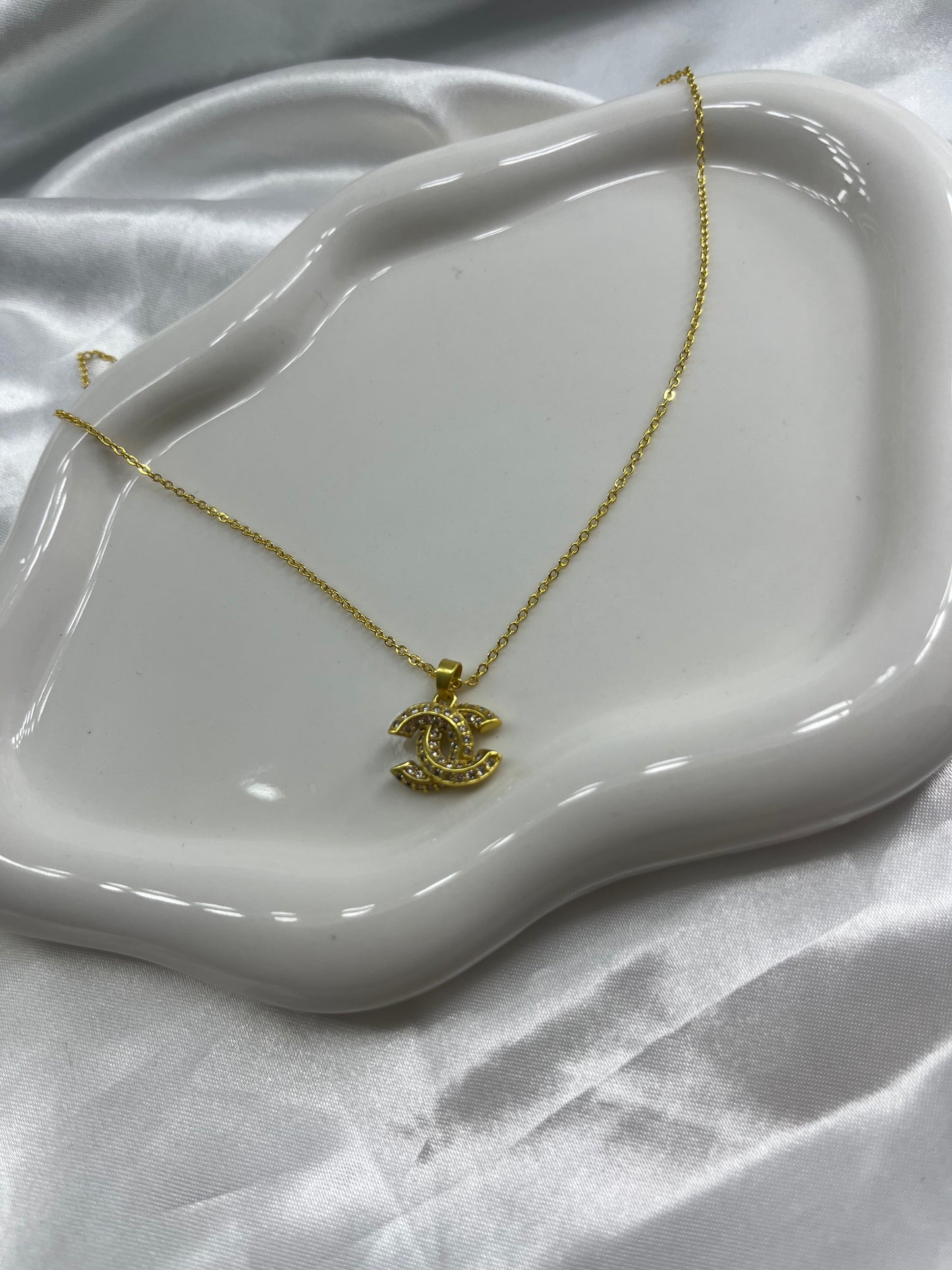 Gold diamanté cece dainty necklace