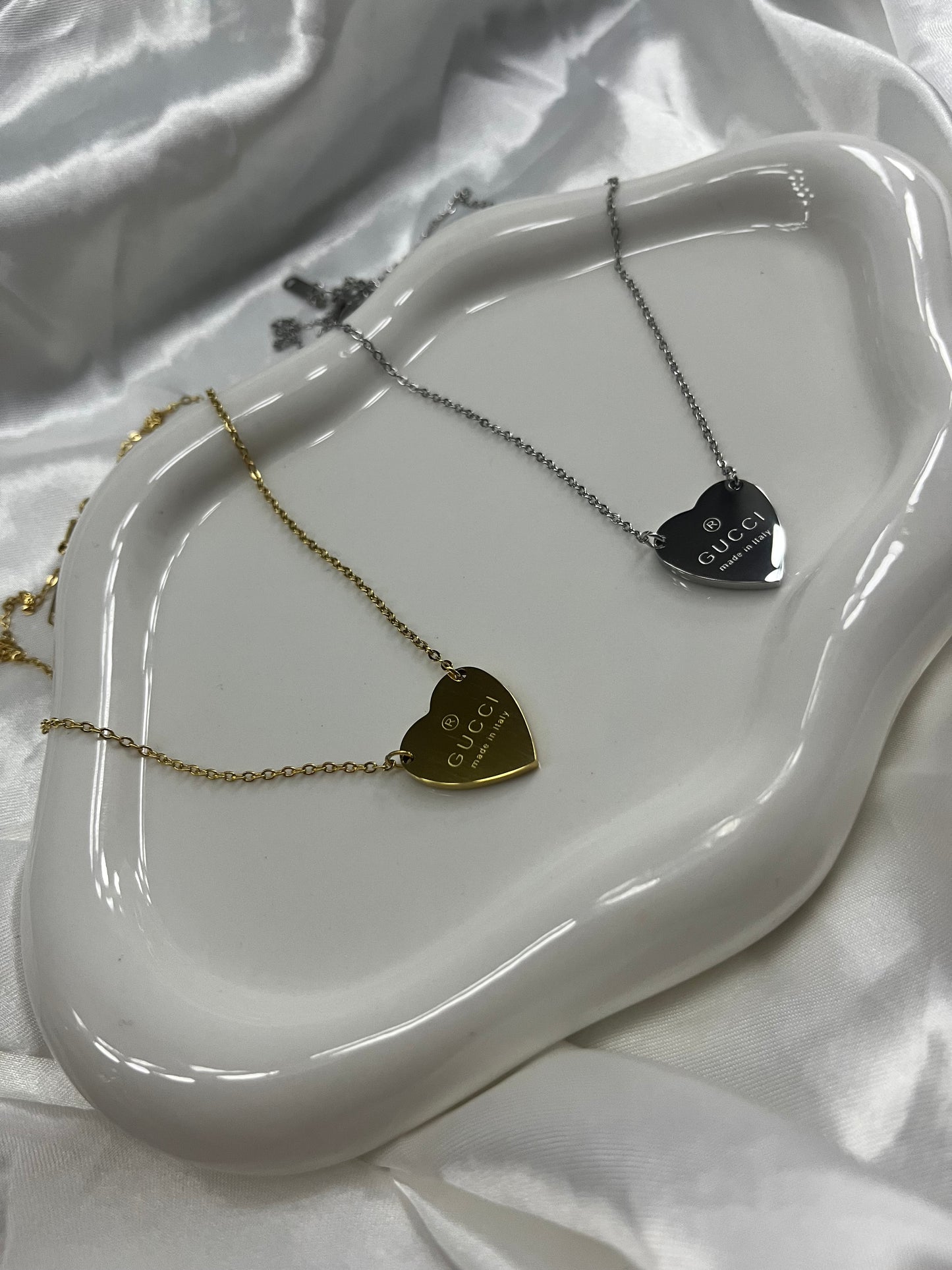 Gold or silver heart GG necklace